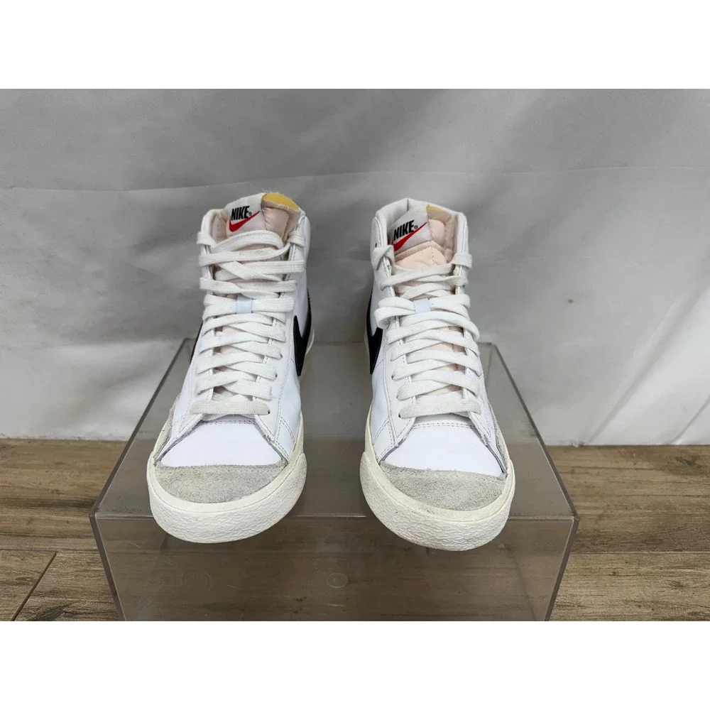 Nike Blazer Mid 77 Vintage White Black High Top Sneakers‎ BQ6806-100